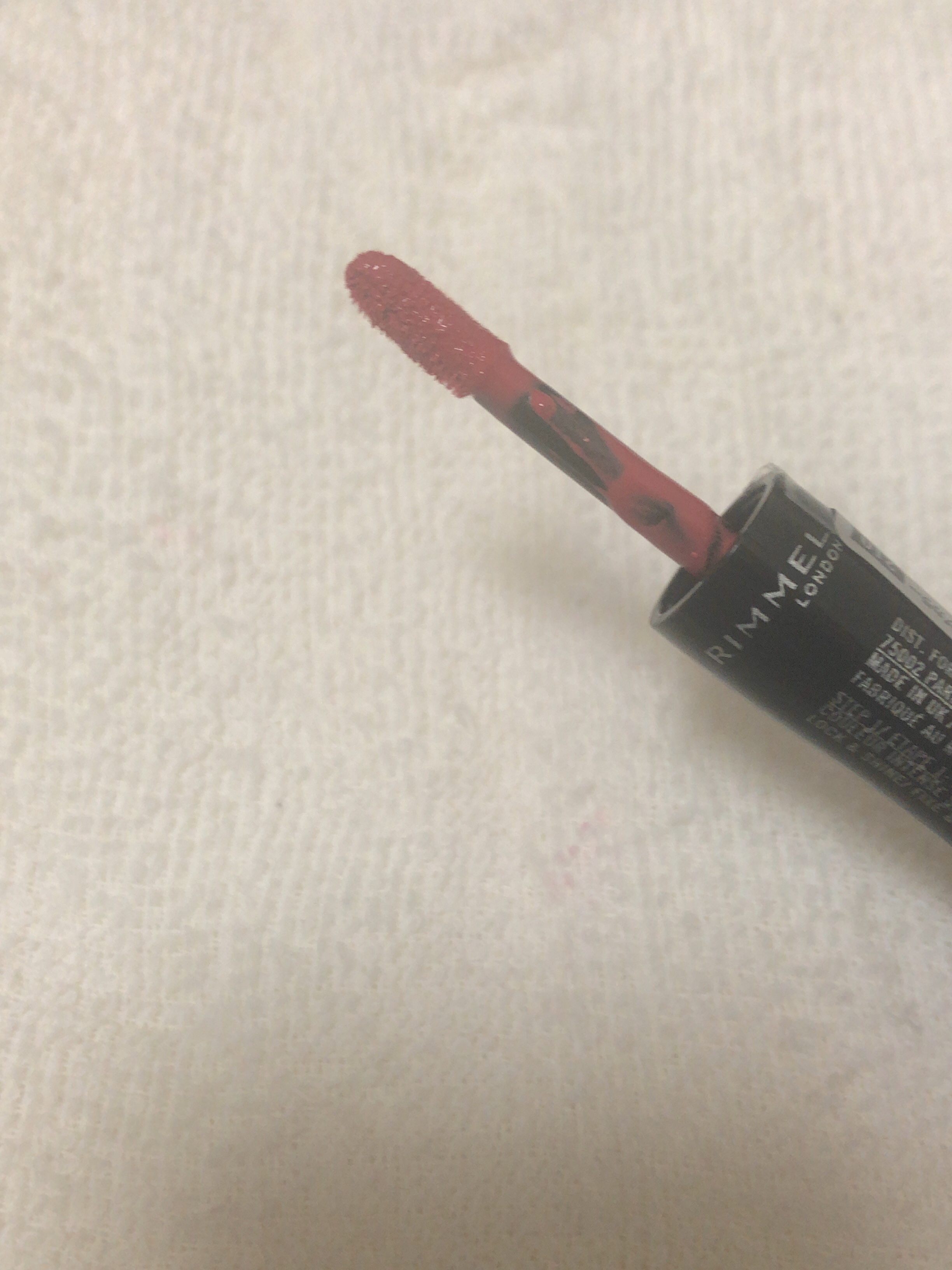 ラスティング プロボカリプス リップカラー/リンメル ロンドン/リップグロスを使ったクチコミ（2枚目）