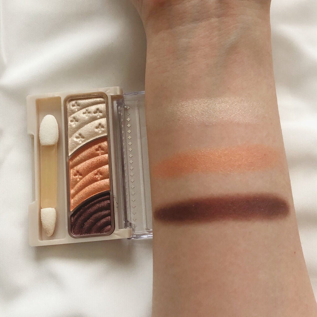 トーンアップアイシャドウ/CEZANNE/アイシャドウパレットを使ったクチコミ(2枚目)