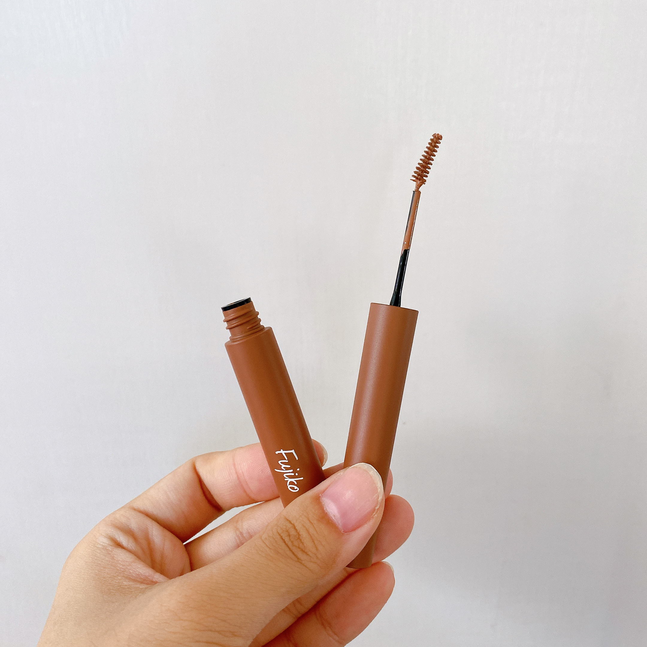 マジカルアイブロウカラー 101 モカブラウン/Fujiko/眉マスカラを使ったクチコミ（1枚目）