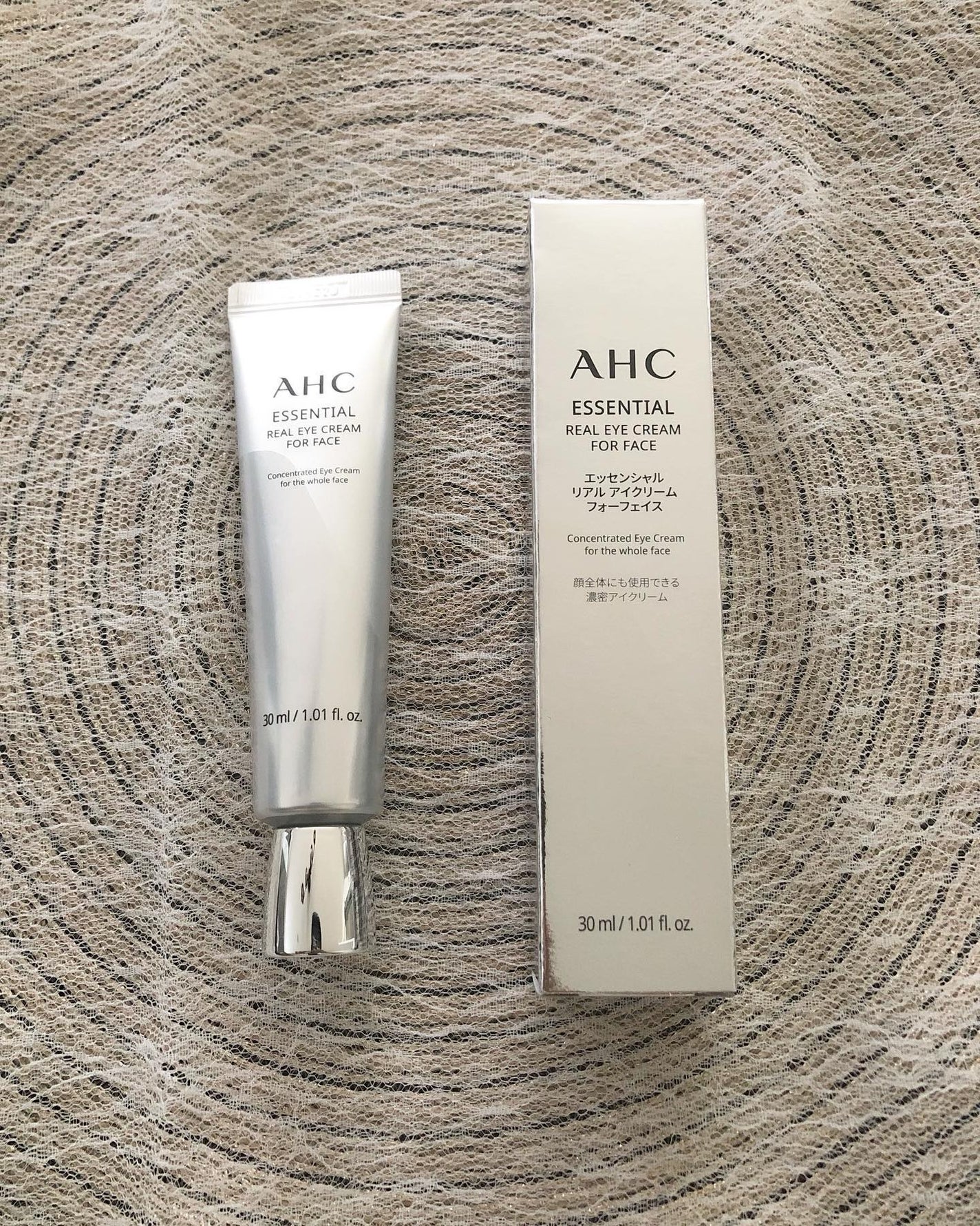 エッセンシャル リアル アイクリーム フォーフェイス/AHC/アイケア・アイクリームを使ったクチコミ(1枚目)