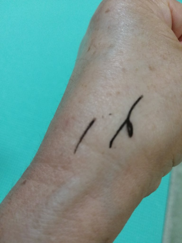 ハイパーイージー ジェル ライナー/MAYBELLINE NEW YORK/ジェルアイライナーを使ったクチコミ(4枚目)