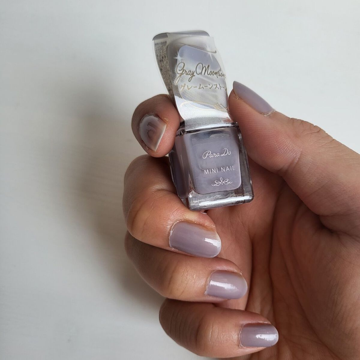 ミニネイル GY05 グレームーンストーン/パラドゥ/マニキュアを使ったクチコミ（3枚目）