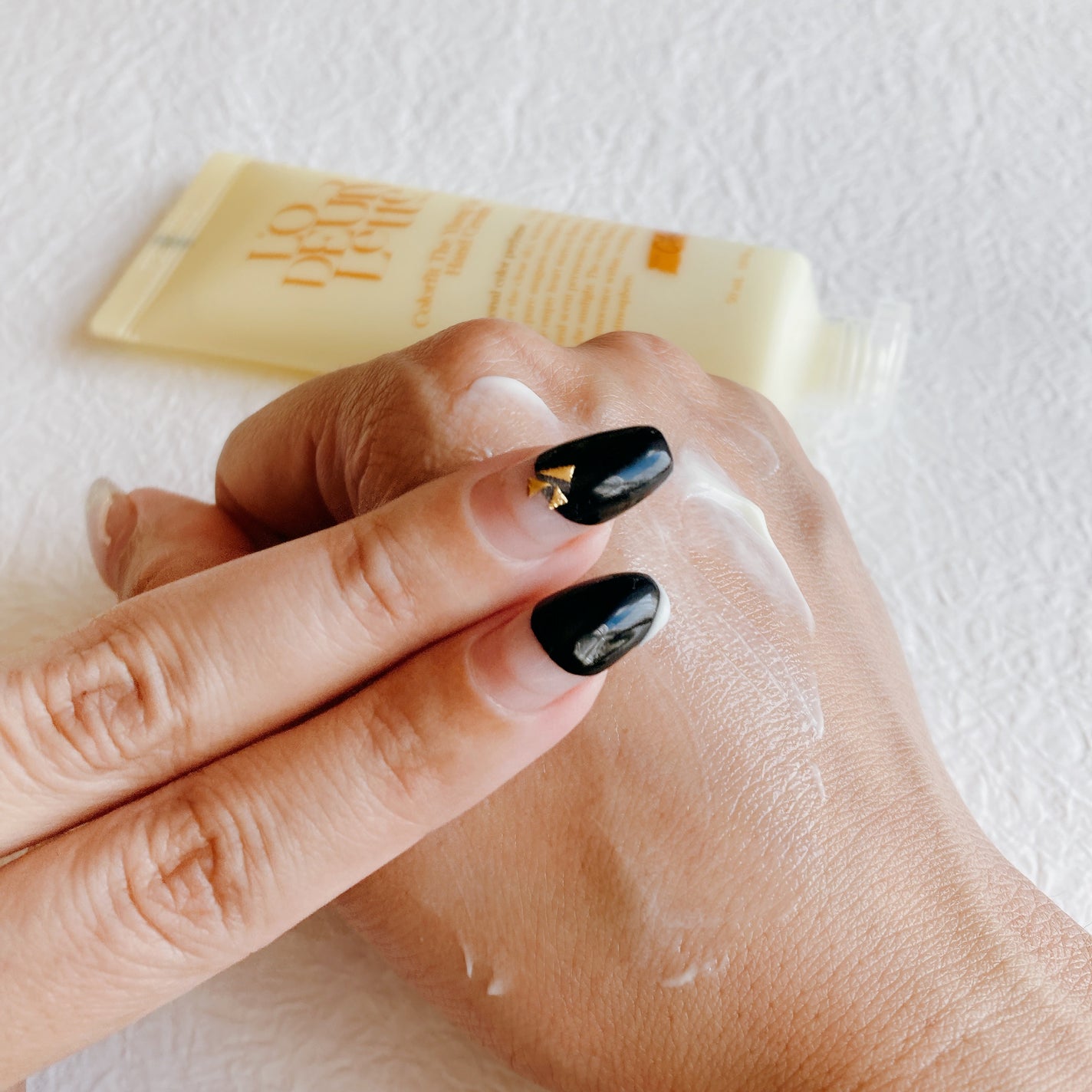 カラーフィットハンドクリーム/ロダレット/ハンドクリームを使ったクチコミ(5枚目)