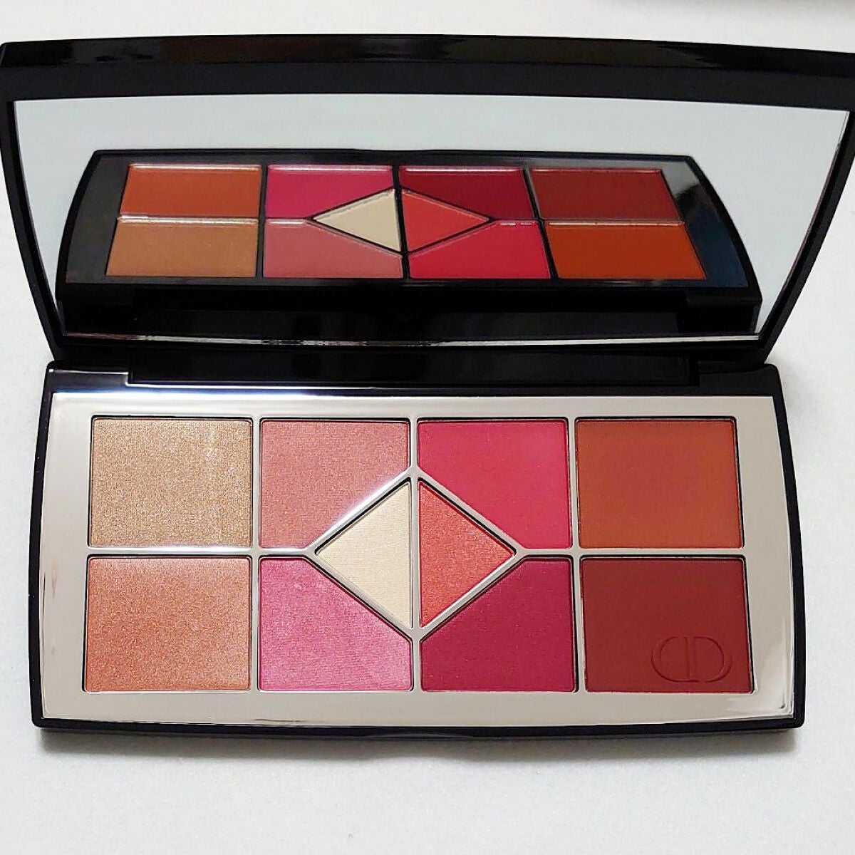 ディオールスキン フォーエヴァー クッション パウダー/Dior/ルースパウダーを使ったクチコミ(1枚目)