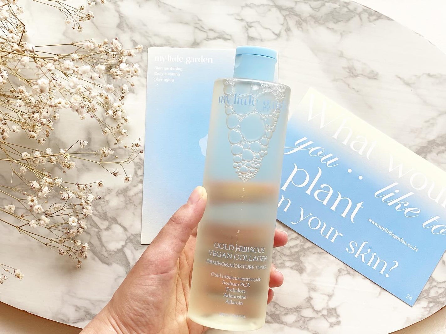 よーこ1106 on LIPS 「マイリトルガーデンゴールドヒビスカスビーガンコラーゲン化粧水💛..」(1枚目)