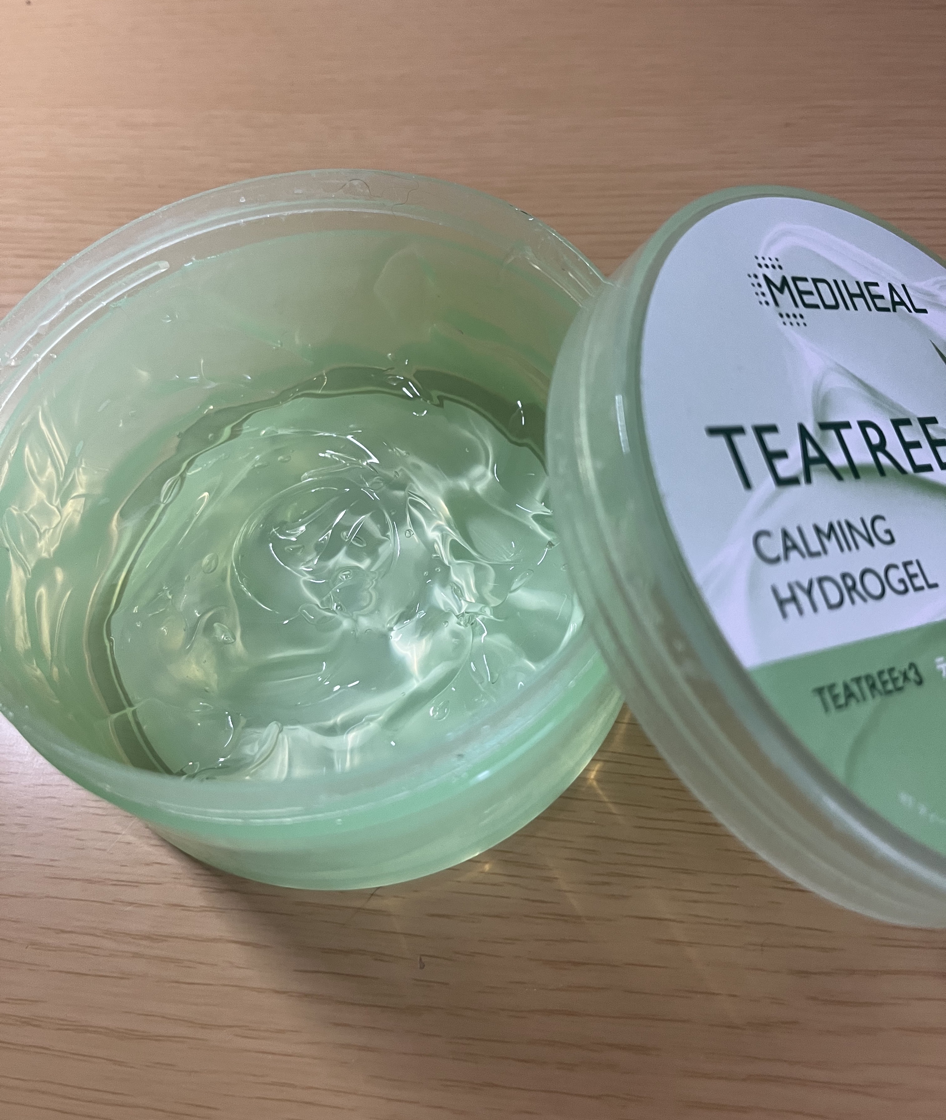 ティーツリーカーミングハイドロジェル/MEDIHEAL/ボディローションを使ったクチコミ（3枚目）