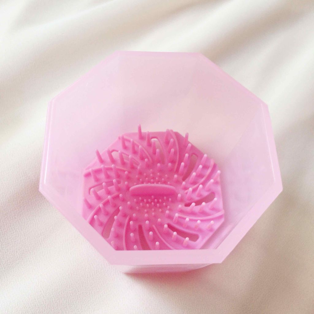 メイクブラシクリーナー/DAISO/その他化粧小物を使ったクチコミ(3枚目)