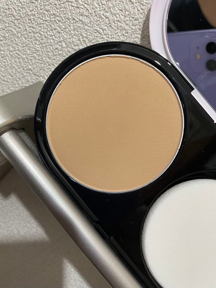 ライトフル C3 ナチュラル シルク パウダーファンデーション/M・A・C/パウダーファンデーションを使ったクチコミ(2枚目)