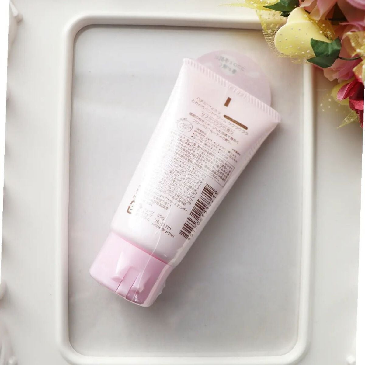 ワンダーハニー とろとろハンドクリーム サクラウララ/VECUA Honey/ハンドクリームを使ったクチコミ(2枚目)