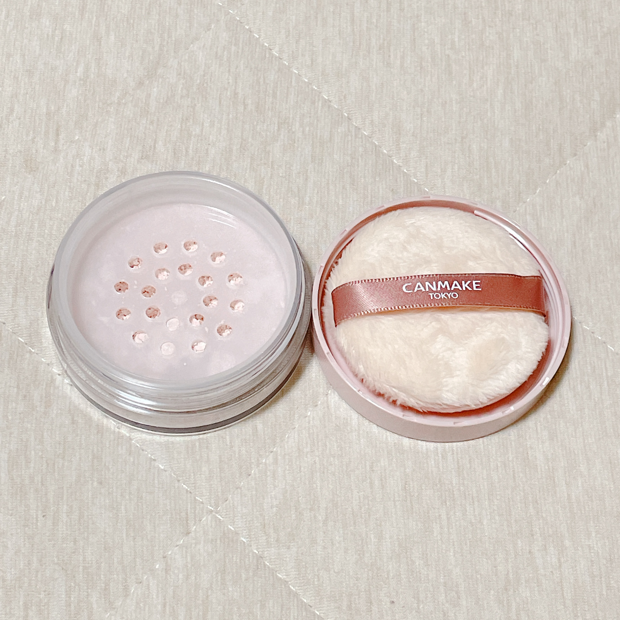 シルキールースモイストパウダー P01 ラスターピンク/キャンメイク/ルースパウダーを使ったクチコミ（3枚目）