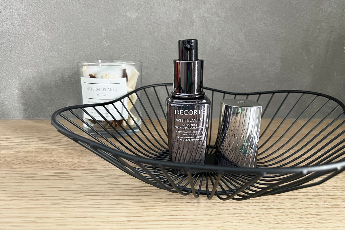 ホワイトロジスト ネオジェネシス ブライトニング コンセントレイト/DECORTÉ/美容液を使ったクチコミ(2枚目)