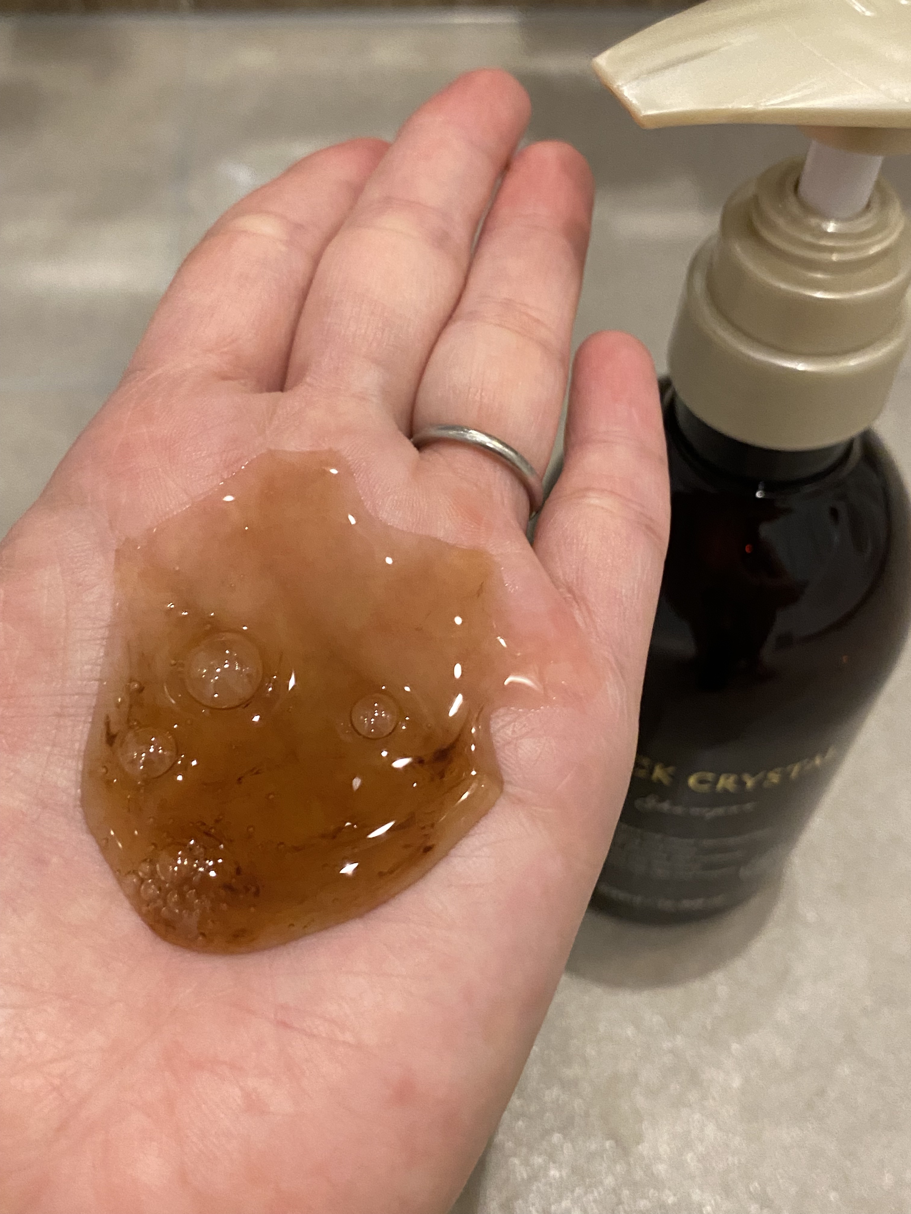 ブラッククリスタル シャンプー ＆ トリートメント/BLACK CRYSTAL/サロンシャンプーを使ったクチコミ（2枚目）