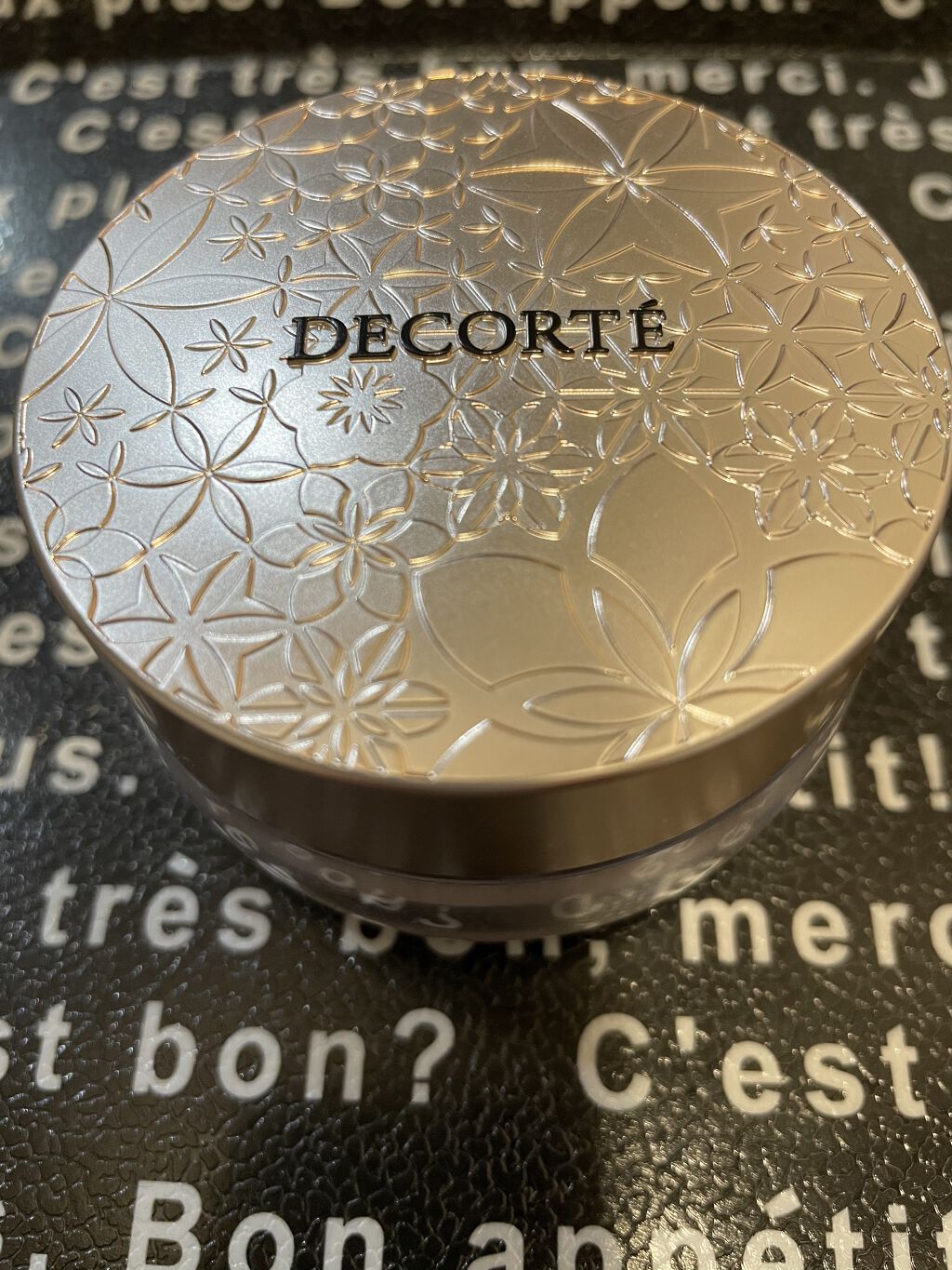 フェイスパウダー/DECORTÉ/ルースパウダーを使ったクチコミ（1枚目）