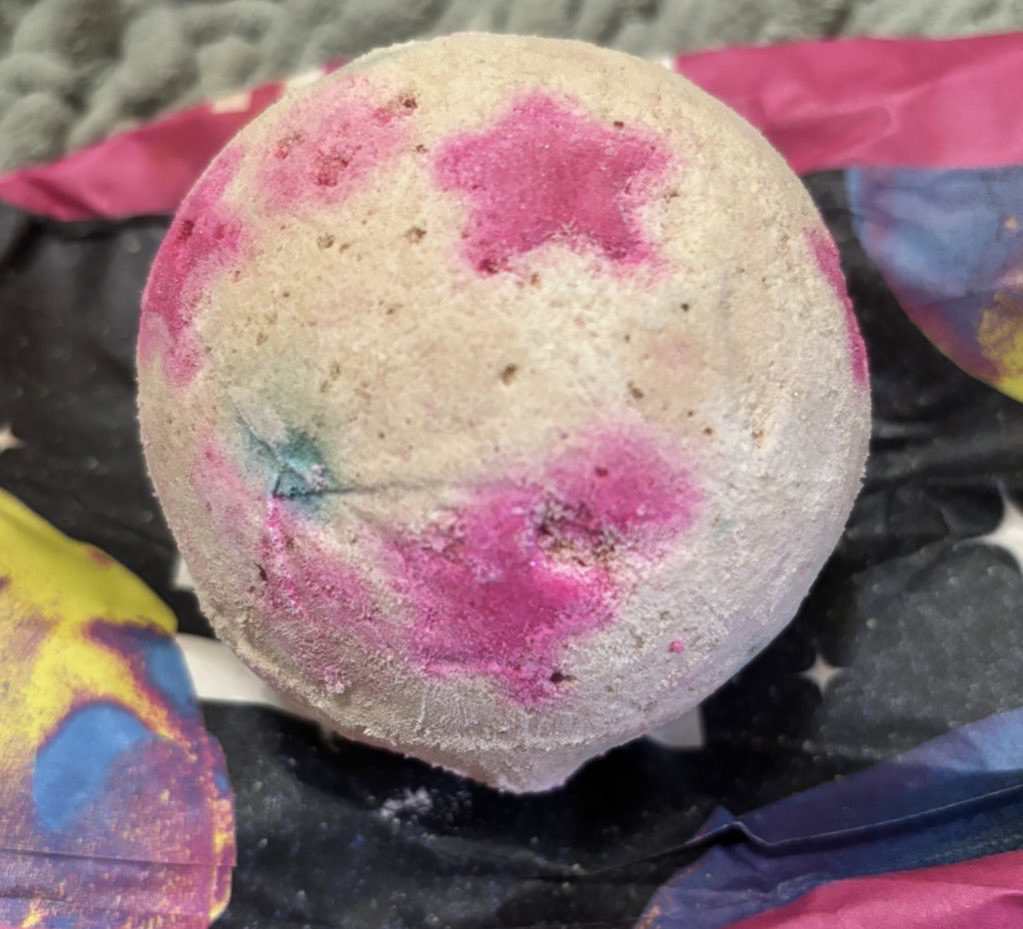 インクルージョン(バスボム)/ラッシュ/炭酸系入浴剤を使ったクチコミ（1枚目）