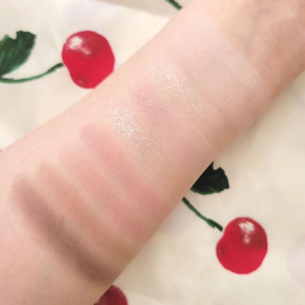 KEYBO FALL IN LOVE SHADOW PALETTE/keybo/アイシャドウパレットを使ったクチコミ(4枚目)