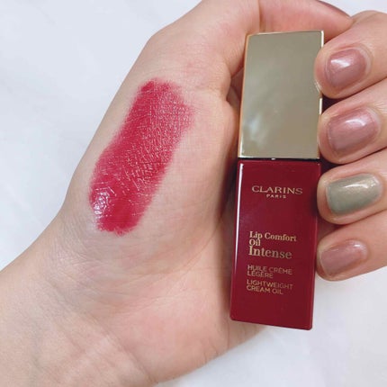 コンフォート リップオイル インテンス/CLARINS/リップグロスを使ったクチコミ(2枚目)