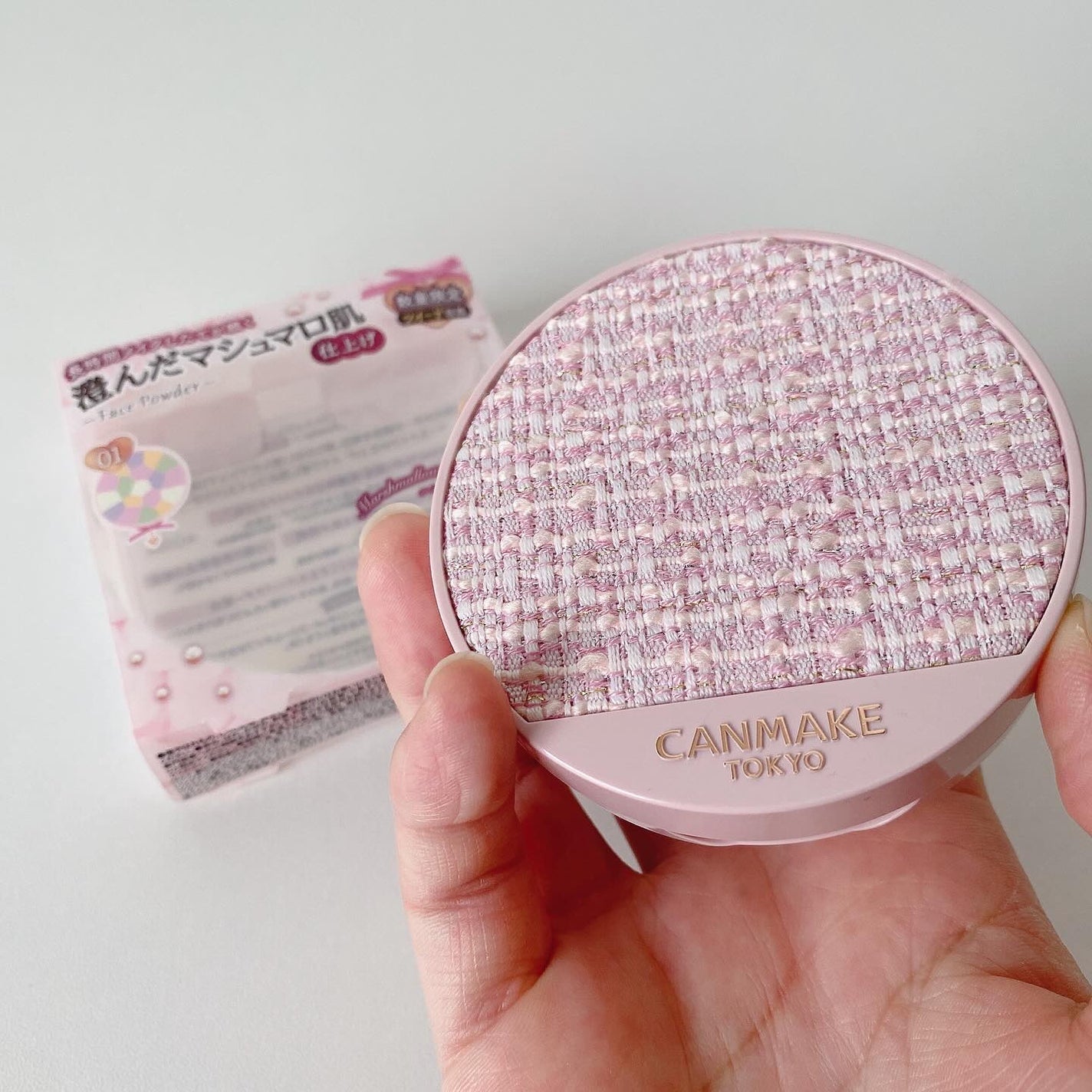 マシュマロフィニッシュパウダー ~Abloom~/キャンメイク/プレストパウダーを使ったクチコミ(1枚目)