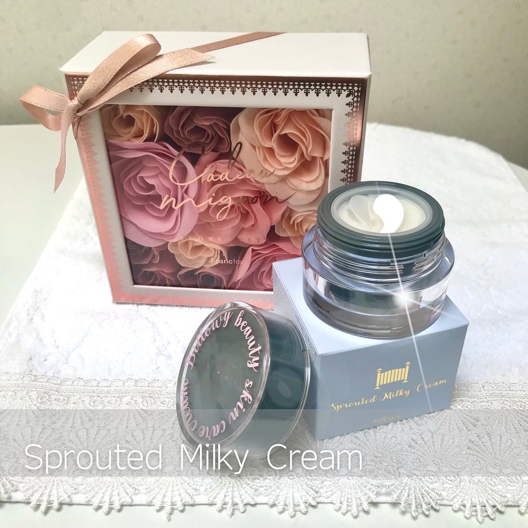 Sprouted Milky Cream/Billowy/フェイスクリームを使ったクチコミ（2枚目）