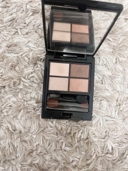 ミネラルクラッシィシャドー/エトヴォス/アイシャドウパレットを使ったクチコミ(2枚目)