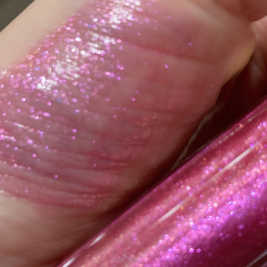 リッチ&ダズリン ハイシャイン スパークリング リップグロス/Too Faced/リップグロスを使ったクチコミ(5枚目)