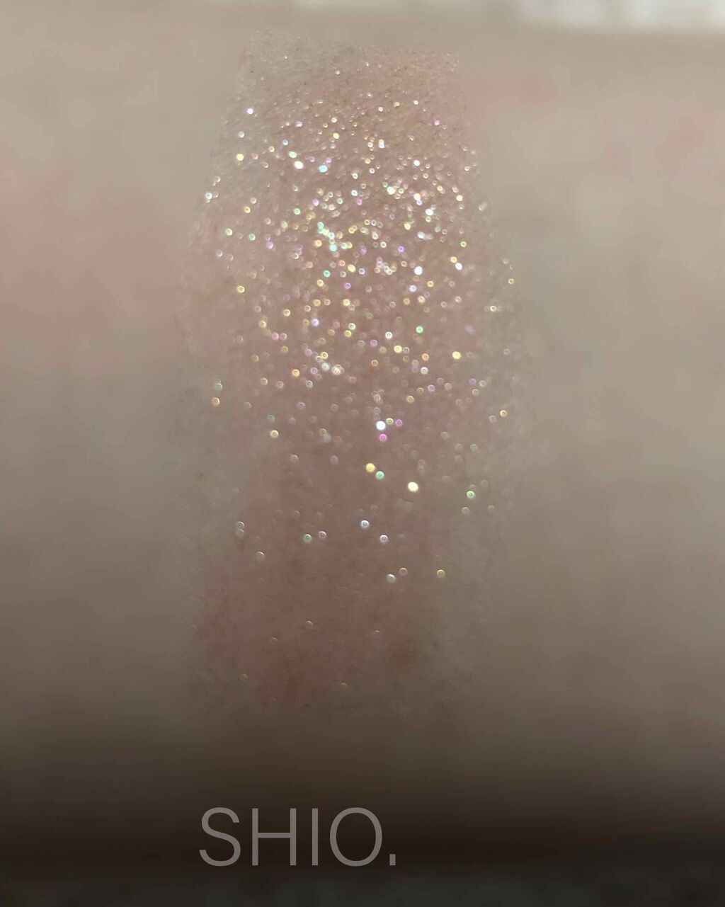 プリズム エアー シャドウ/CLIO/単色アイシャドウを使ったクチコミ（2枚目）