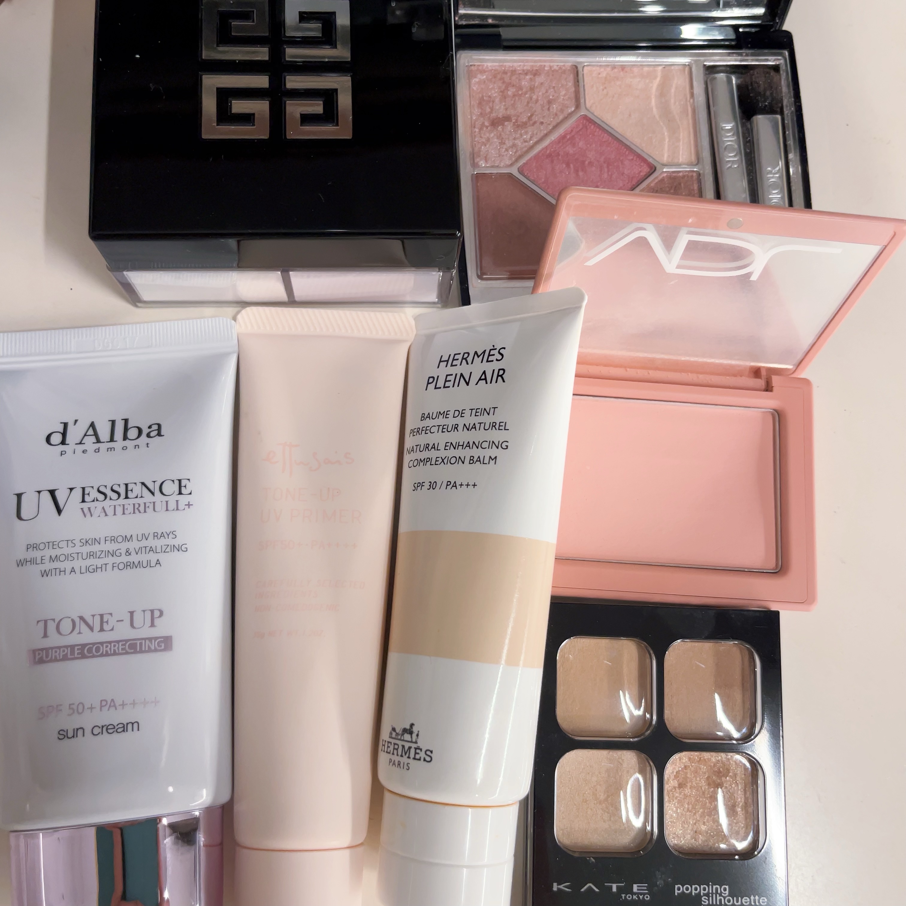 エルメス プラン エア プードル エクラ グロー/エルメス/プレストパウダーを使ったクチコミ（2枚目）