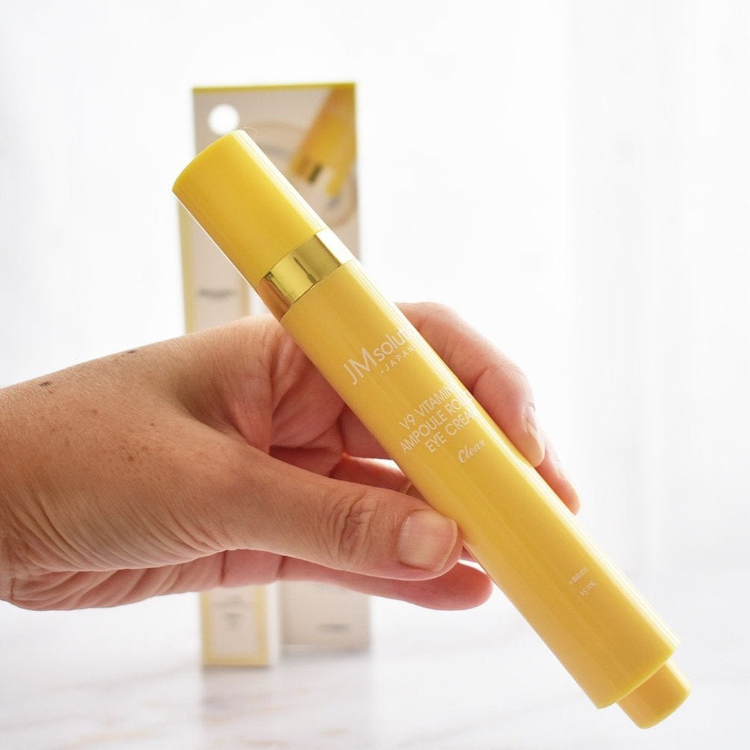 V9ビタミンアンプルロールオンアイクリームクリア/JMsolution/アイケア・アイクリームを使ったクチコミ(2枚目)