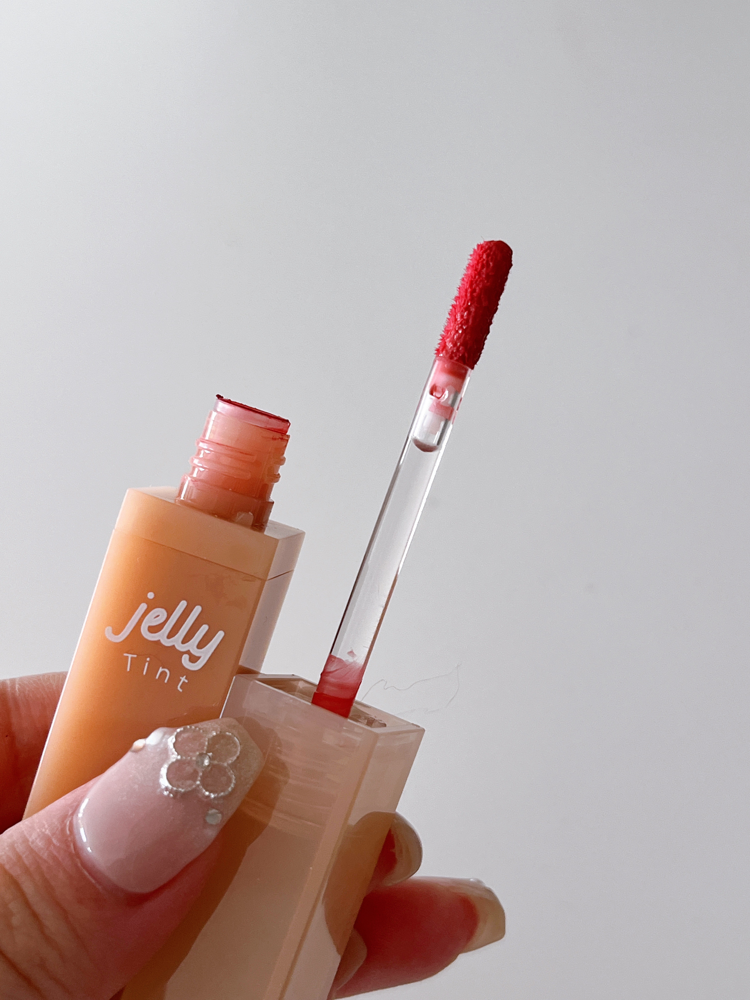 ジェリーティント/4U2/リップティントを使ったクチコミ（3枚目）