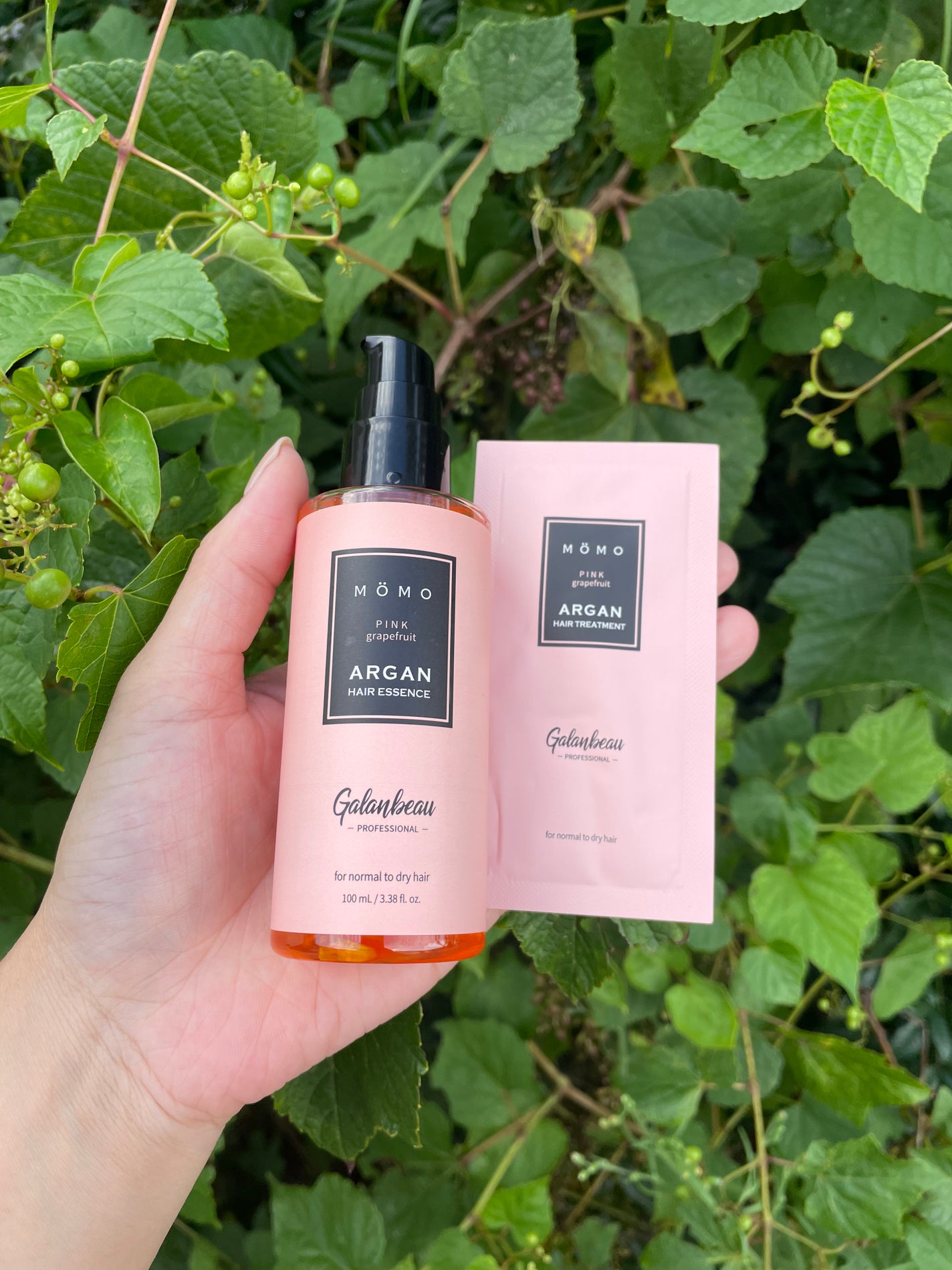 モモアルガンヘアエッセンス/ガランビュー/ヘアオイルを使ったクチコミ(2枚目)