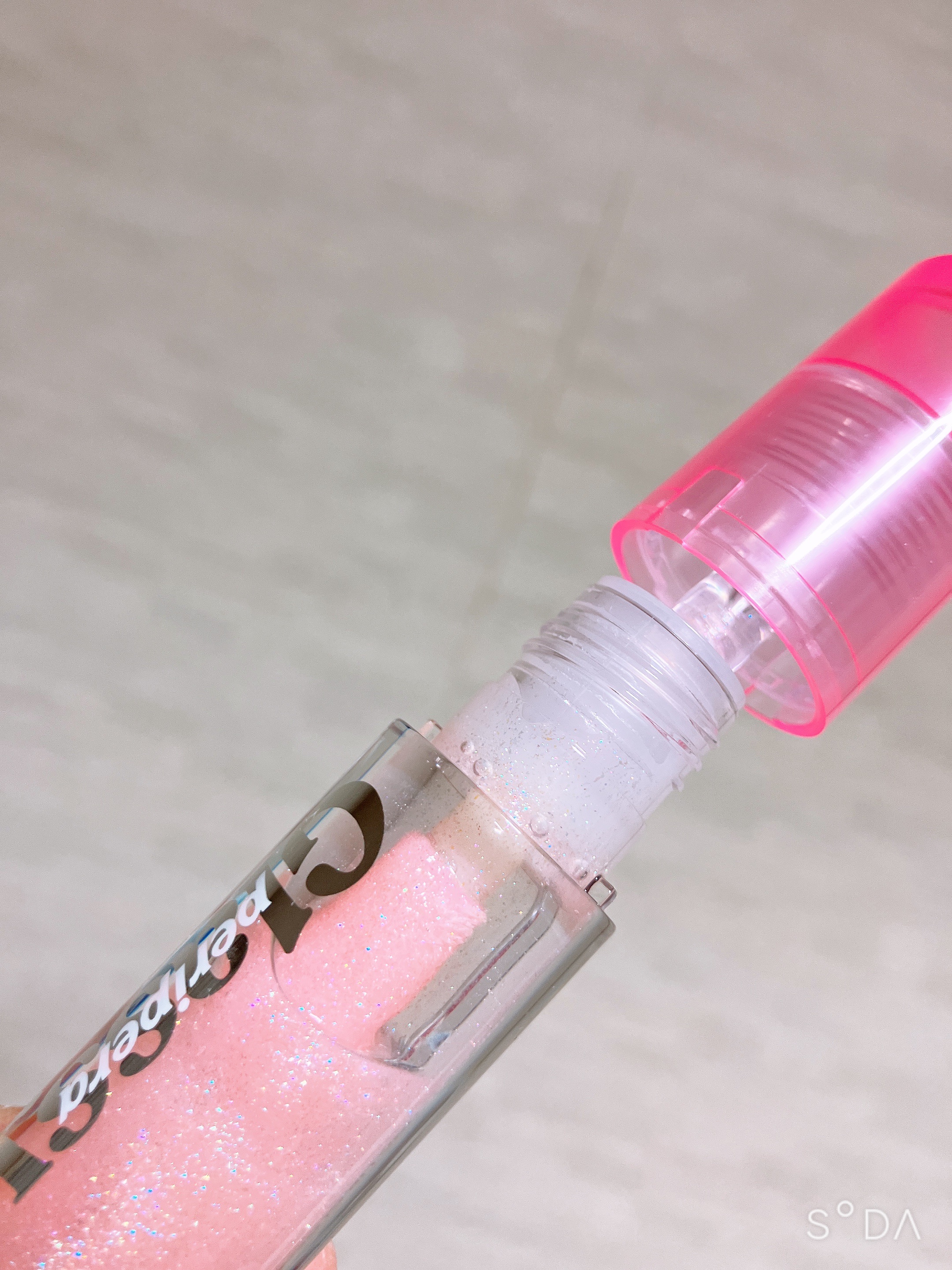 インク グラスティング リップ グロス/PERIPERA/リップグロスを使ったクチコミ（3枚目）