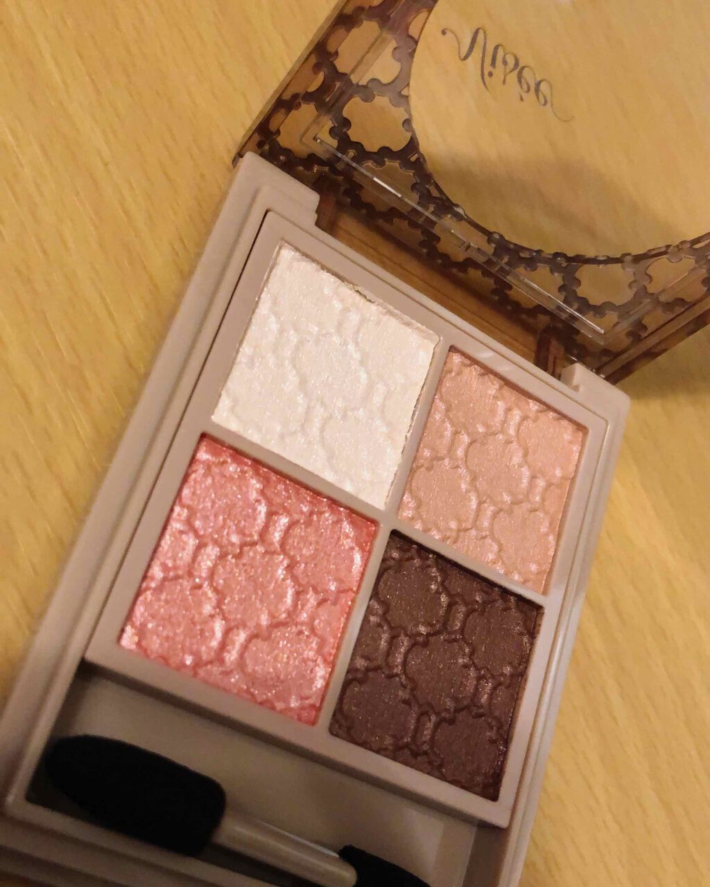 グロッシーリッチ アイズ N/Visée/アイシャドウパレットを使ったクチコミ(2枚目)