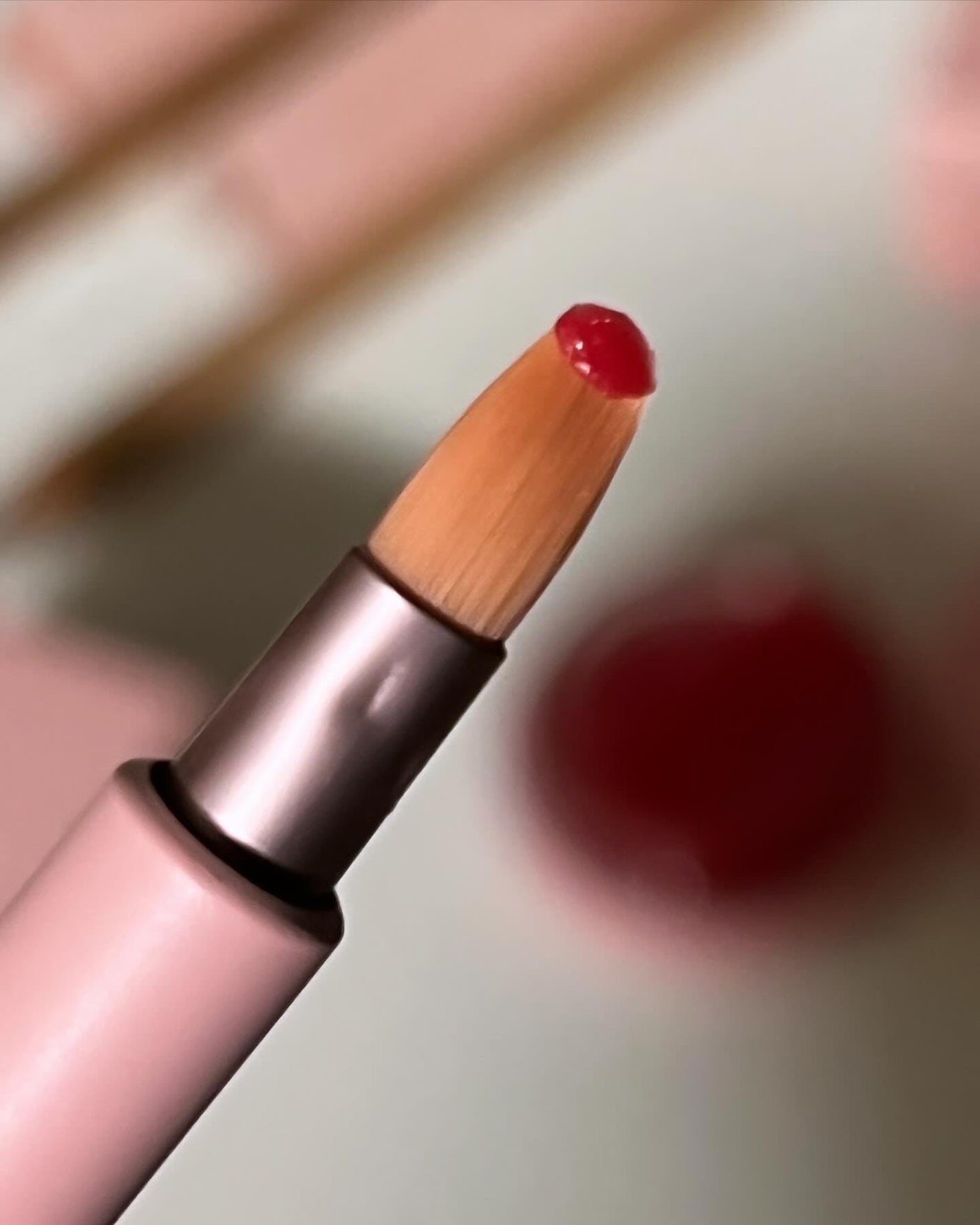 GLOWY TINT BALM/AOU/リップグロスを使ったクチコミ(4枚目)