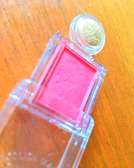 シャドーカスタマイズ/MAJOLICA MAJORCA/単色アイシャドウを使ったクチコミ(1枚目)