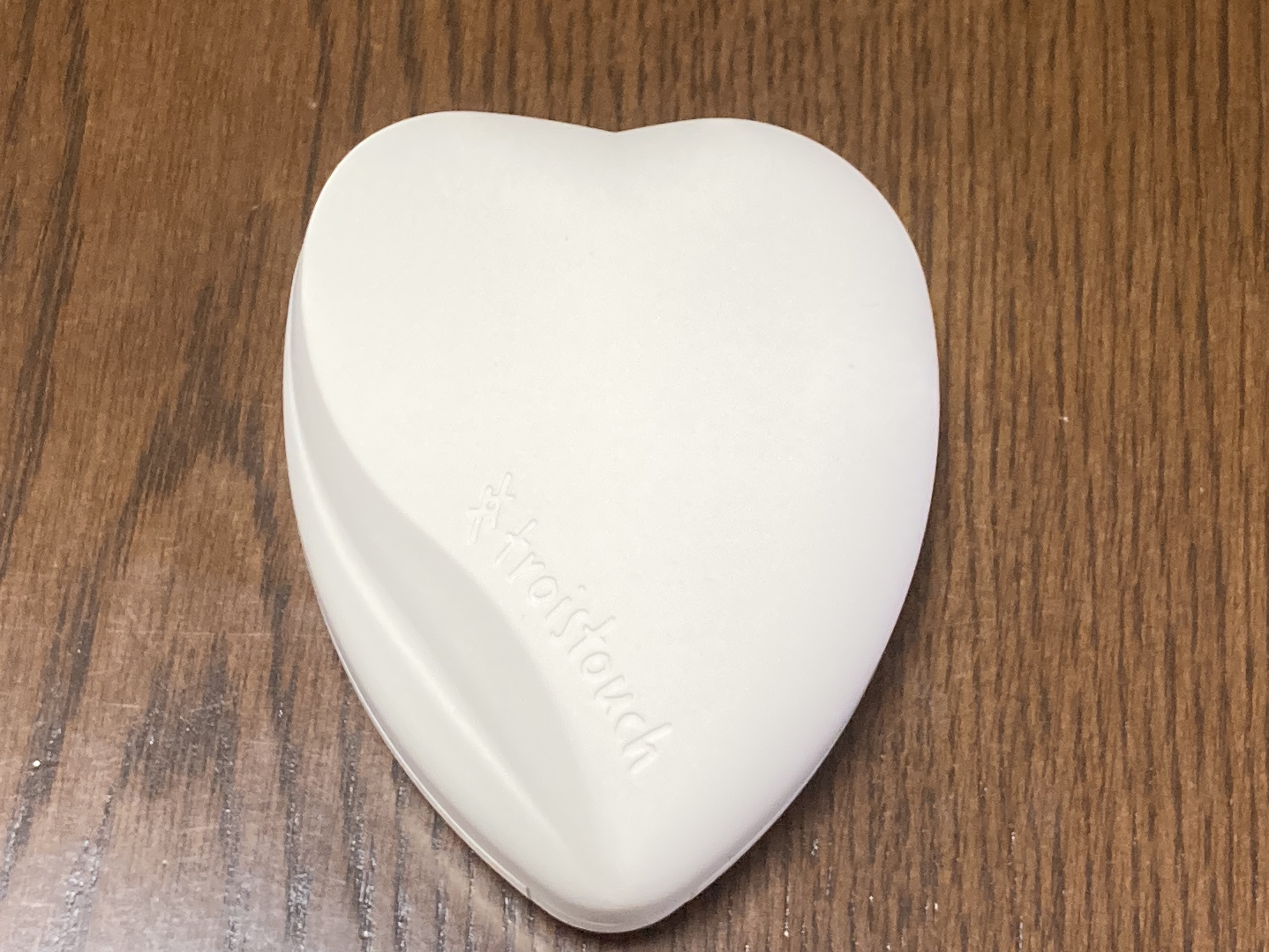 トワタッチ ハートクッション マットカバー/troistouch/クッションファンデーションを使ったクチコミ（1枚目）