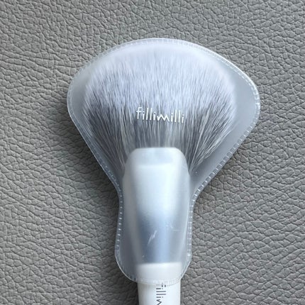 ポータブルファンブラシ/fillimilli/メイクブラシを使ったクチコミ(4枚目)