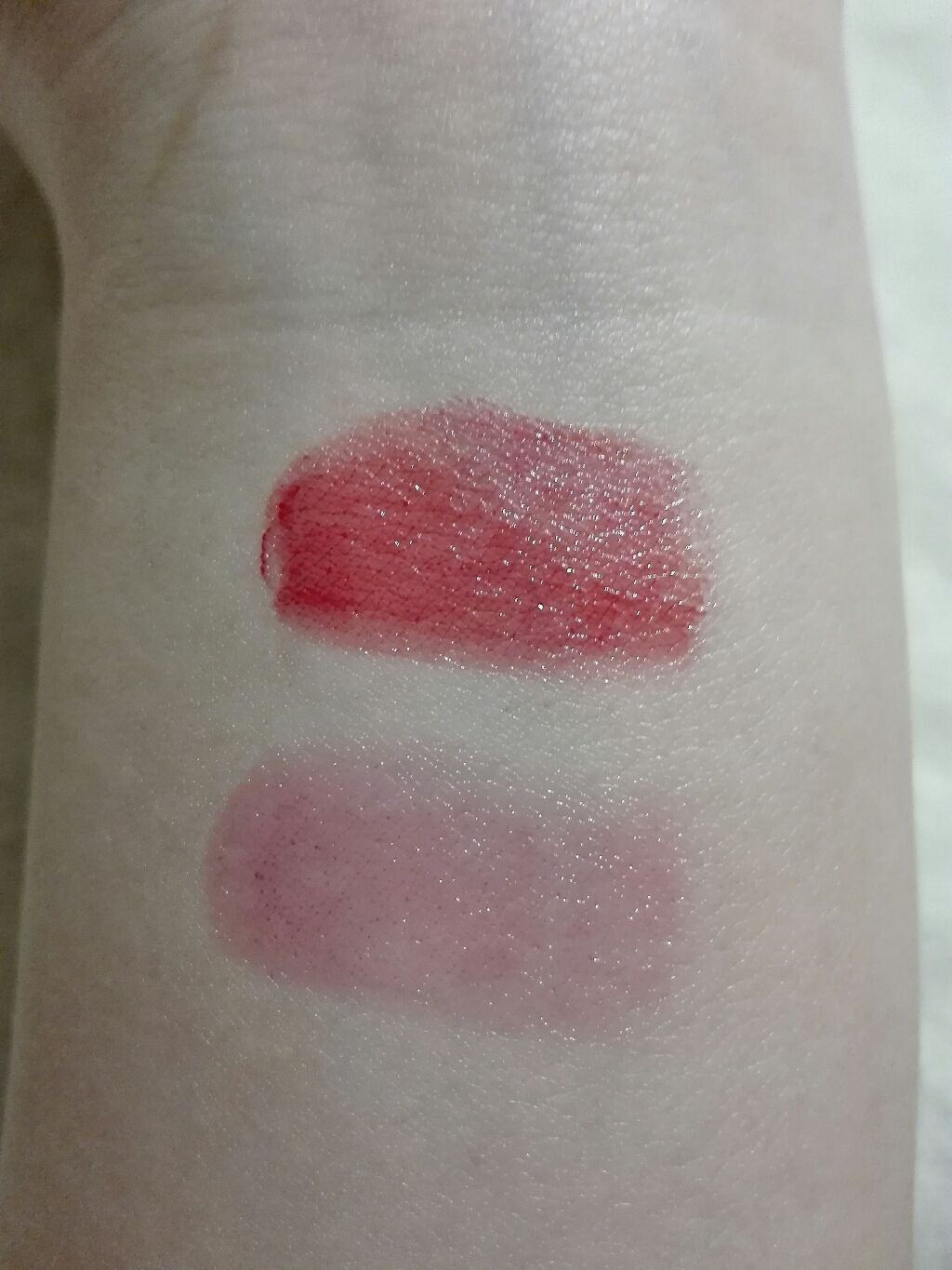 ラスティンググロスリップ/CEZANNE/口紅を使ったクチコミ(2枚目)
