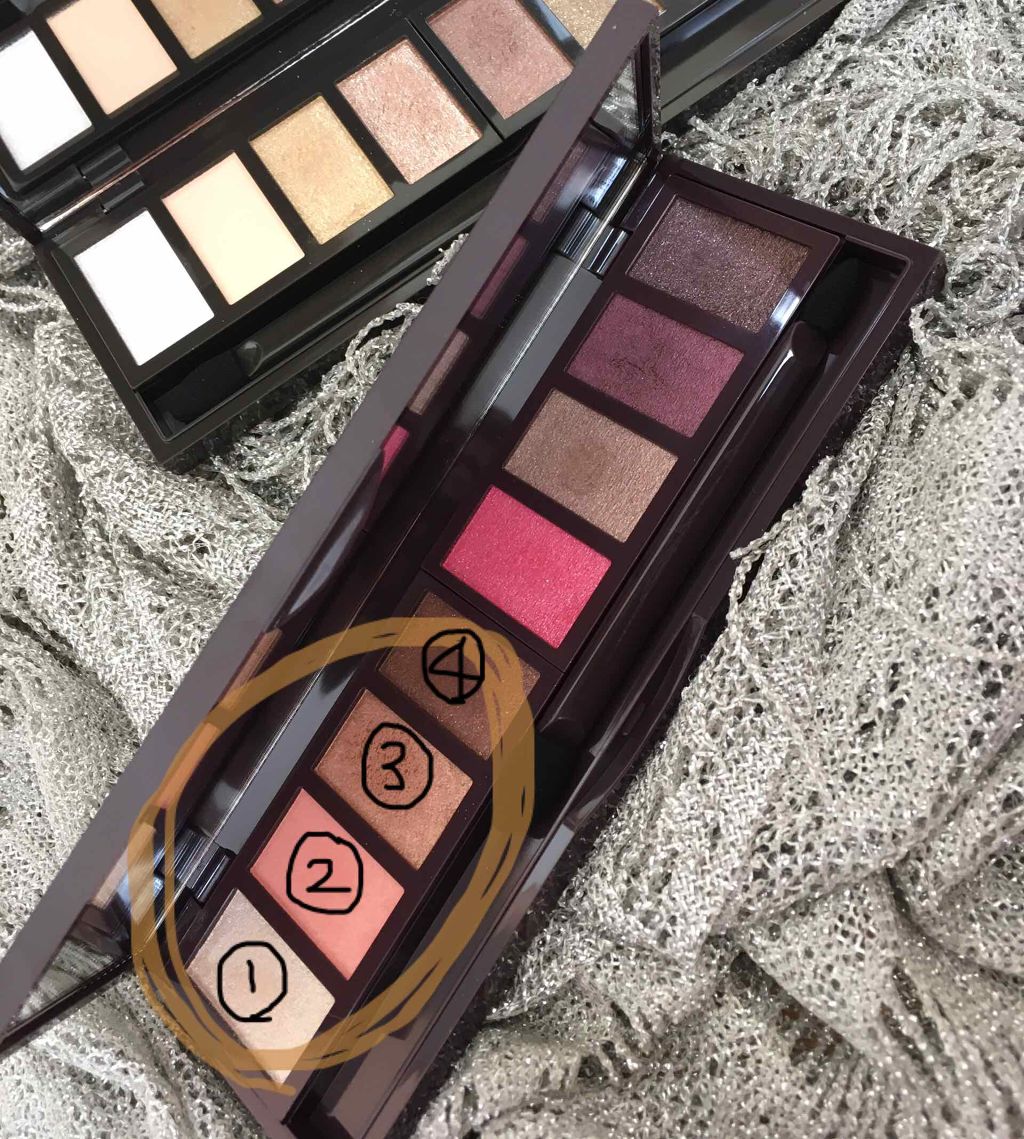 グラマラスリッチ アイパレット (クリスマスコフレ 2018)/Visée/メイクアップキットを使ったクチコミ(2枚目)