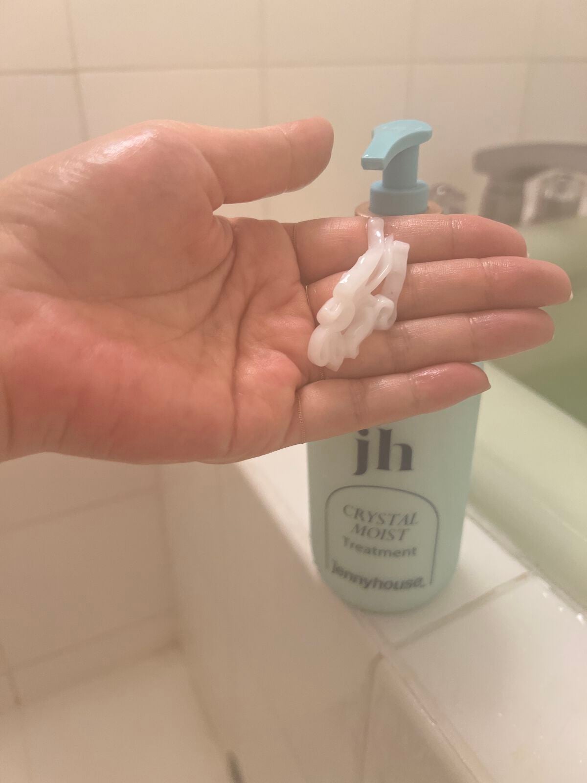 クリスタルモイストシャンプー/トリートメント<しっとり>/jenny house/市販シャンプーを使ったクチコミ(2枚目)