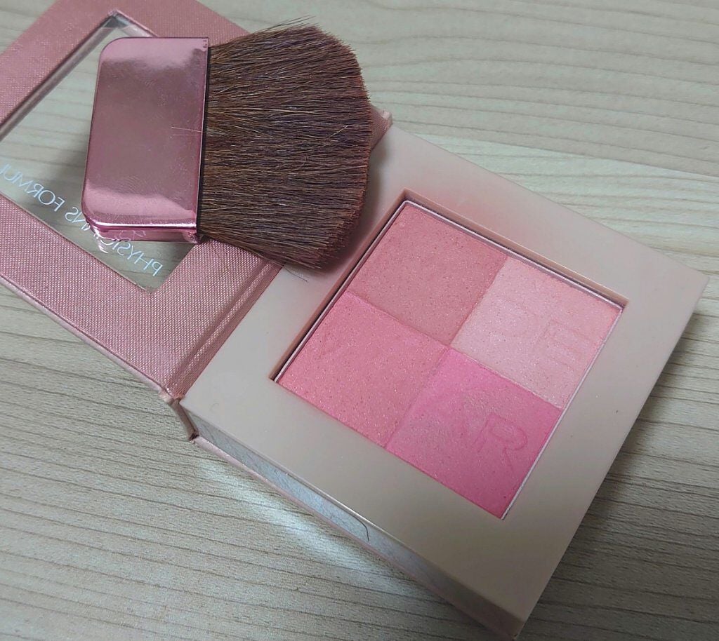 ヌードウェア グローイング ヌードブラッシュ/PHYSICIANS FORMULA/パウダーチークを使ったクチコミ(2枚目)