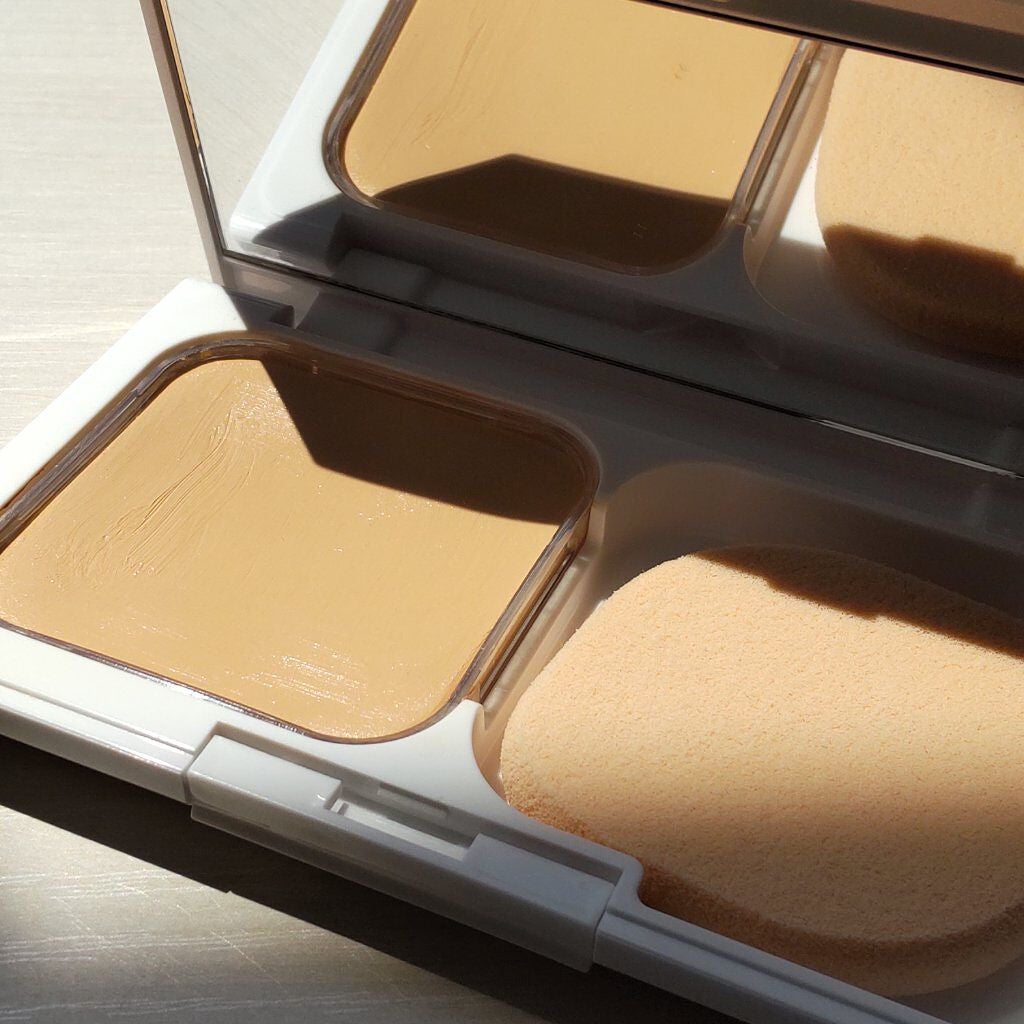 マットシフォン クリーミィパウダリーファンデ/KiSS/パウダーファンデーションを使ったクチコミ(2枚目)