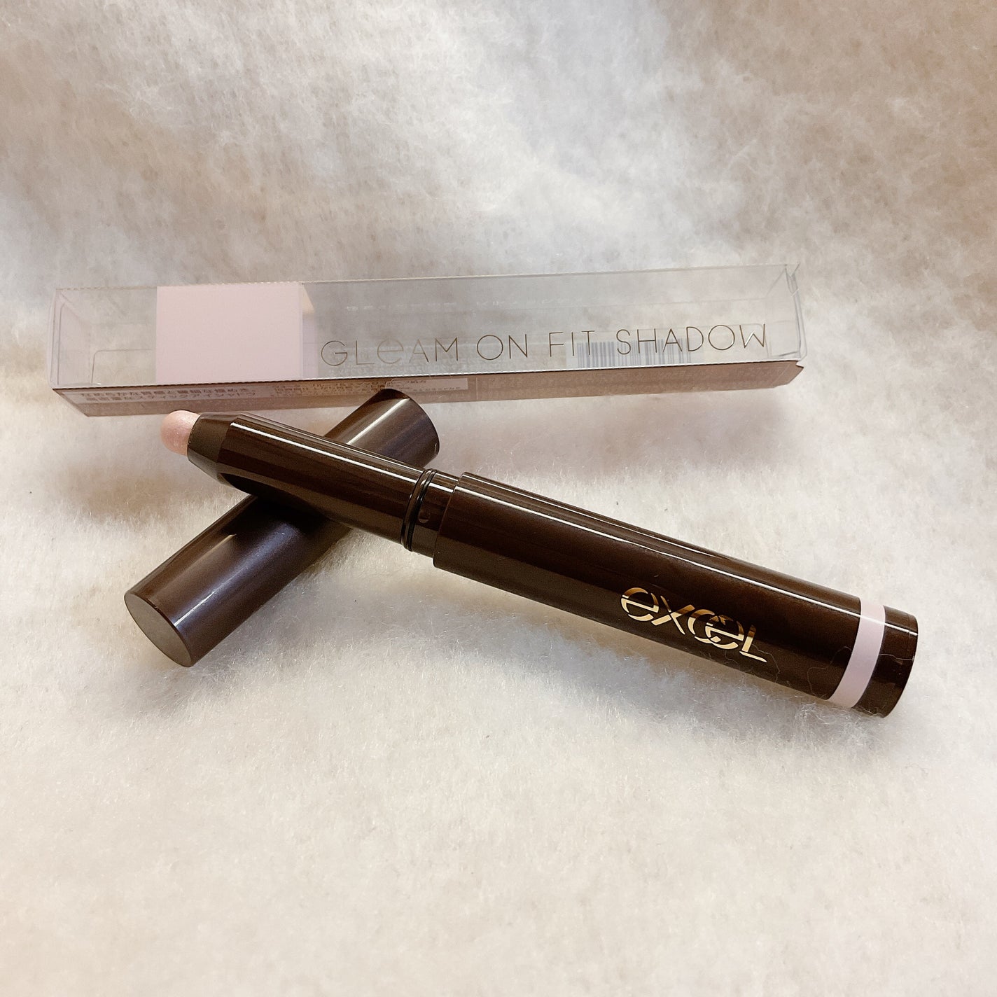 グリームオンフィットシャドウ/excel/スティックアイシャドウを使ったクチコミ(2枚目)