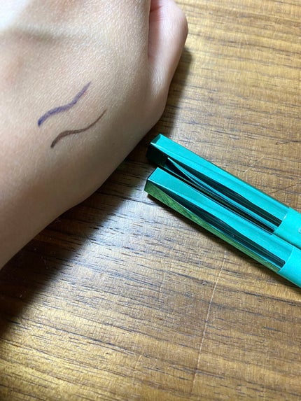 「密着アイライナー」クリームペンシル/デジャヴュ/ペンシルアイライナーを使ったクチコミ(5枚目)