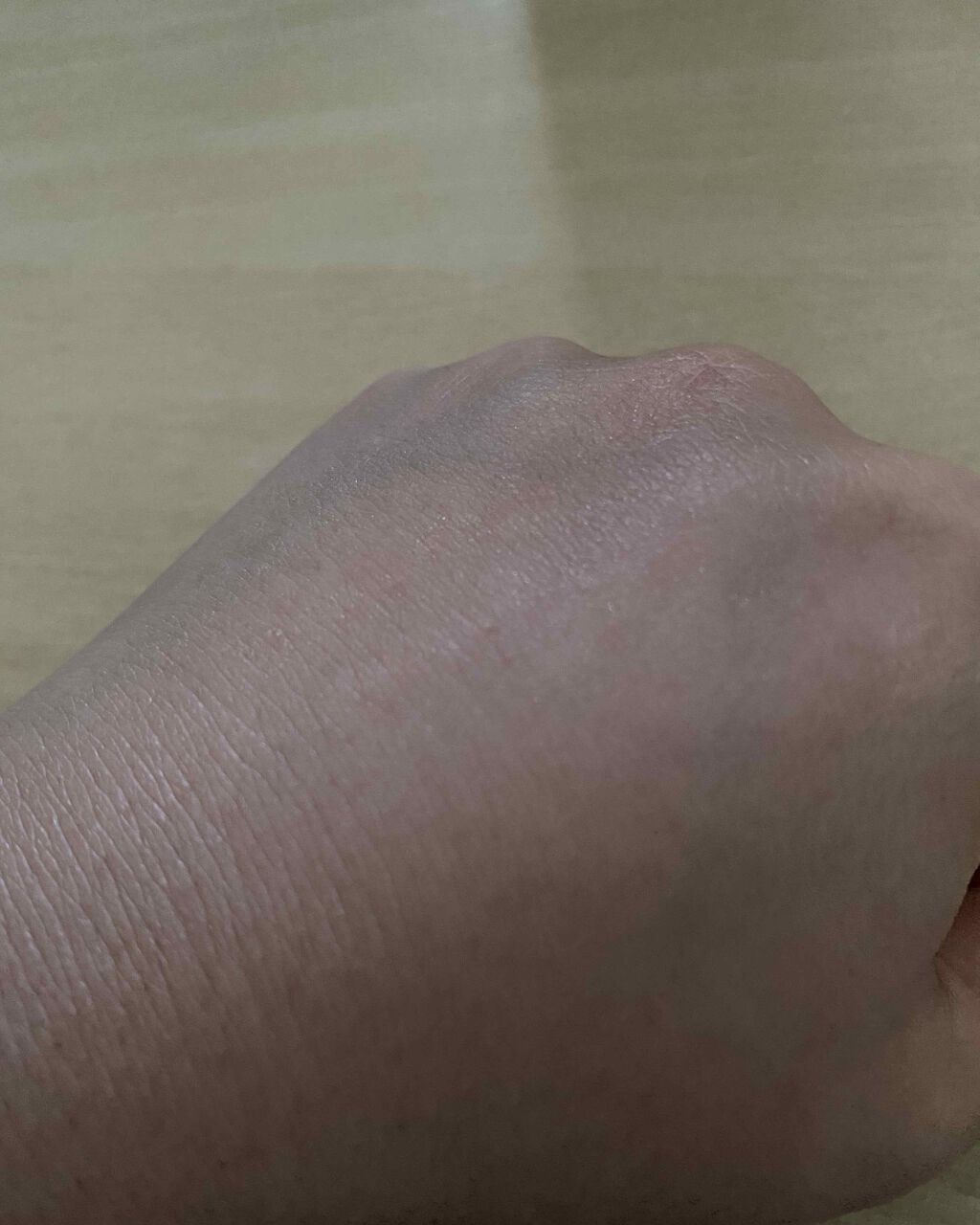 ル ブラン ロージー ドロップス/CHANEL/リキッドハイライトを使ったクチコミ（3枚目）