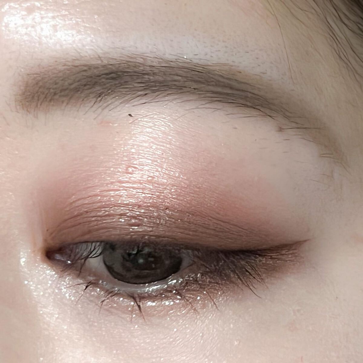 アディクション ザ アイシャドウ スパークル/ADDICTION/単色アイシャドウを使ったクチコミ（3枚目）