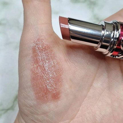 YSL ラブシャイン キャンディグレーズ/YVES SAINT LAURENT BEAUTE/口紅を使ったクチコミ(4枚目)