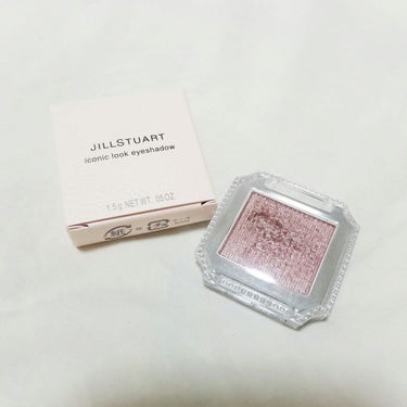 アイコニックルック アイシャドウ/JILL STUART/単色アイシャドウを使ったクチコミ（1枚目）