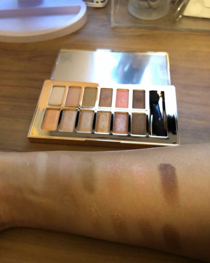 バレンタインボックス/VAVI MELLO/アイシャドウパレットを使ったクチコミ(1枚目)