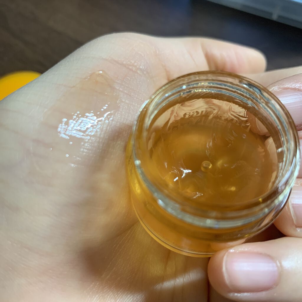 ジェリーポットエッセンス/ラヴーシュカ/リップケアを使ったクチコミ（2枚目）