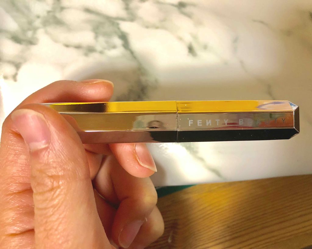 FENTY BEAUTY BY RIHANNA Mattemoiselle Plush Matte Lipstick/FENTY BEAUTY BY RIHANNA/口紅を使ったクチコミ(3枚目)