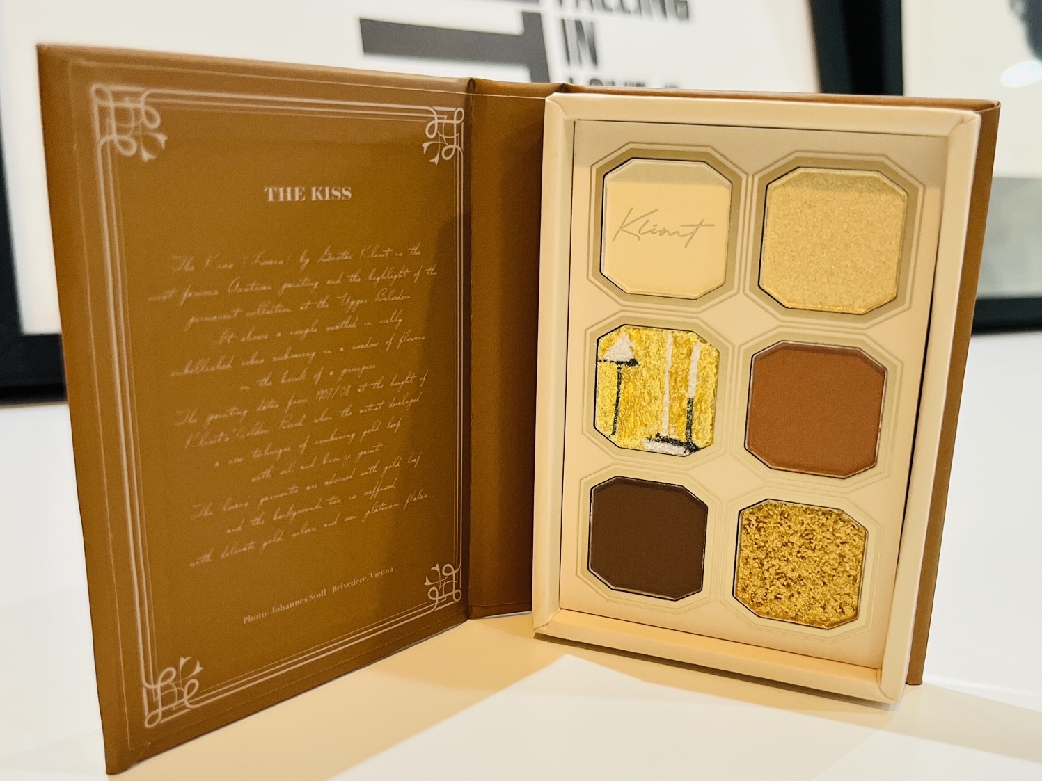 絵画アイシャドウパレット/MilleFée/アイシャドウパレットを使ったクチコミ（2枚目）